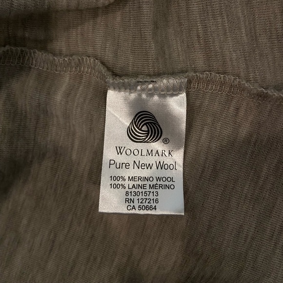 Merino Wool High-low Cardigan - Picture 5 of 5